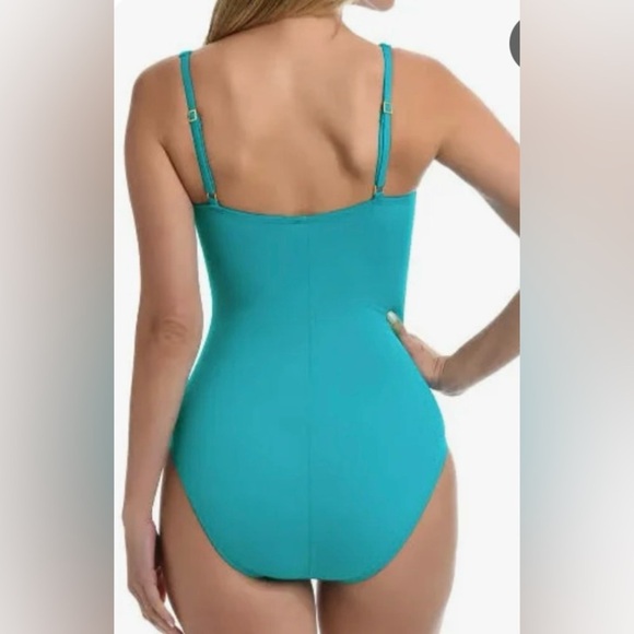 La Blanca Island Goddess Shirred Twist Turquoise One Piece Swimsuit sz 6 - Picture 9 of 9